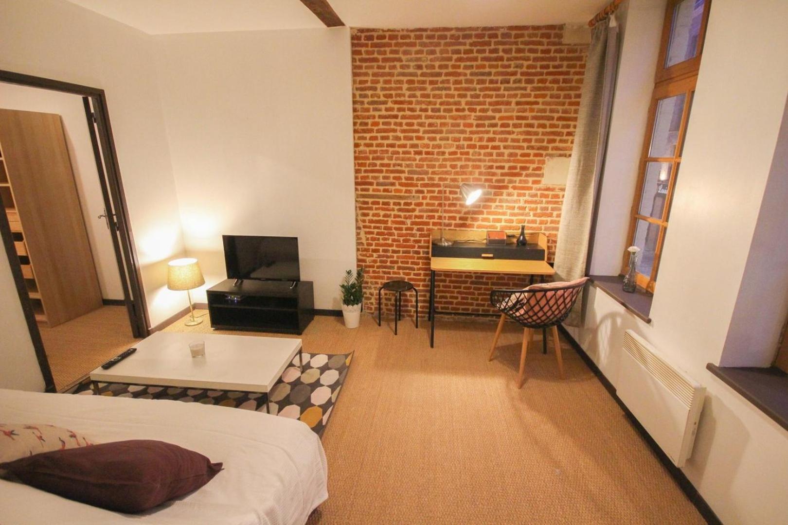 Apartment In A Typical Lille Street Exterior photo