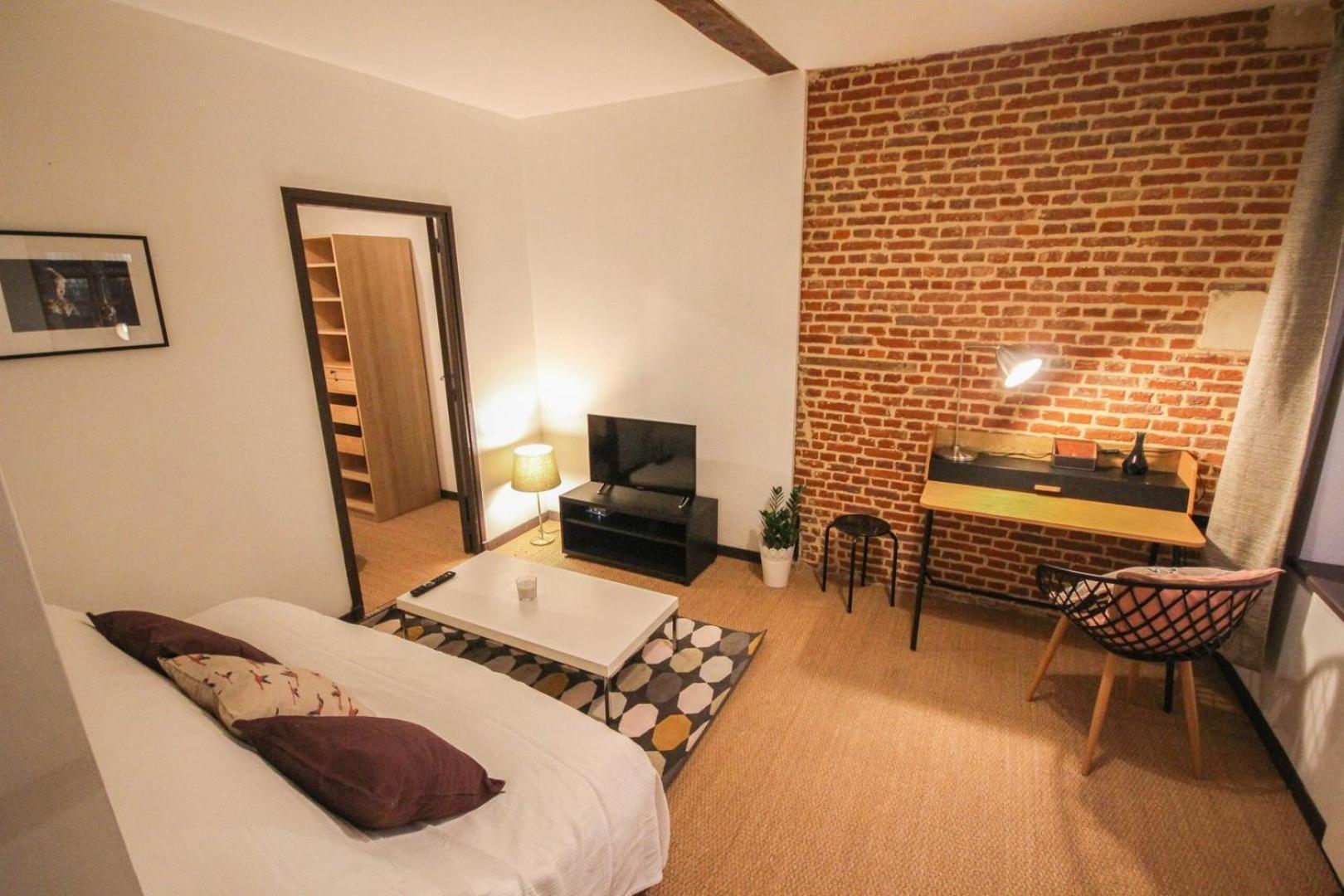 Apartment In A Typical Lille Street Exterior photo